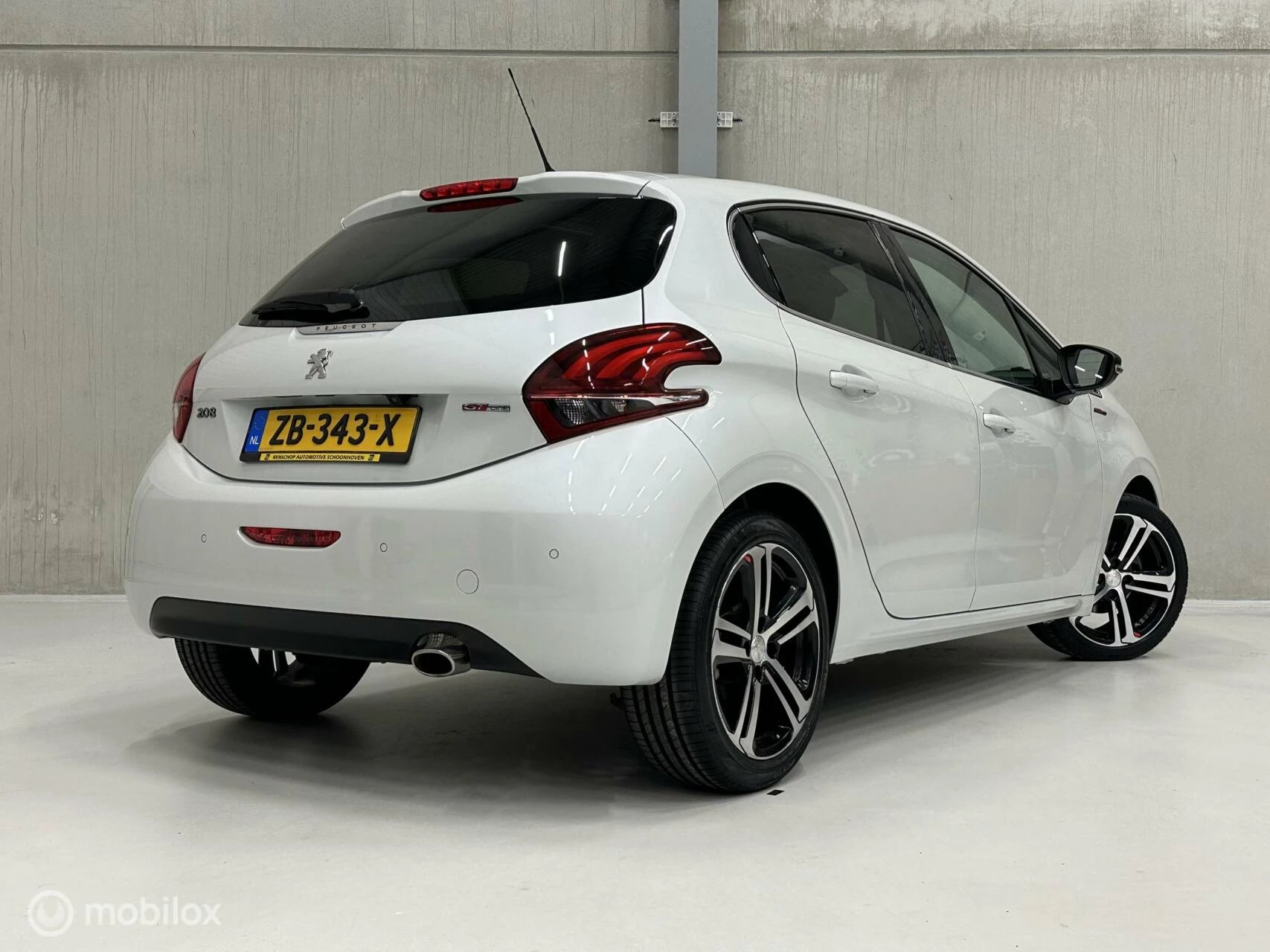 Hoofdafbeelding Peugeot 208