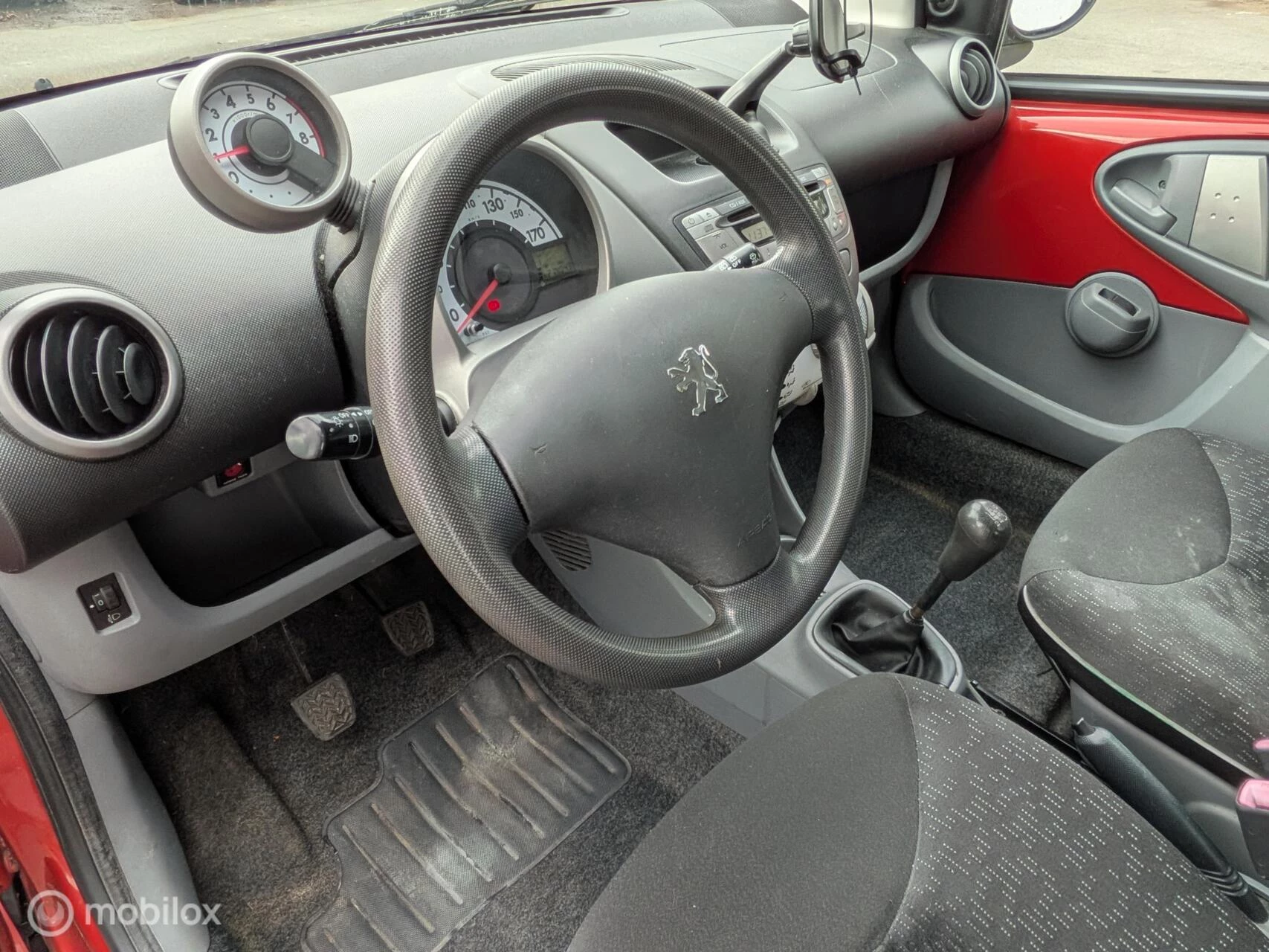 Hoofdafbeelding Peugeot 107