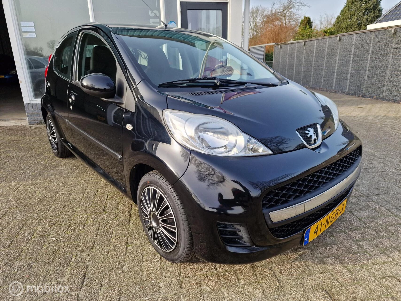 Hoofdafbeelding Peugeot 107