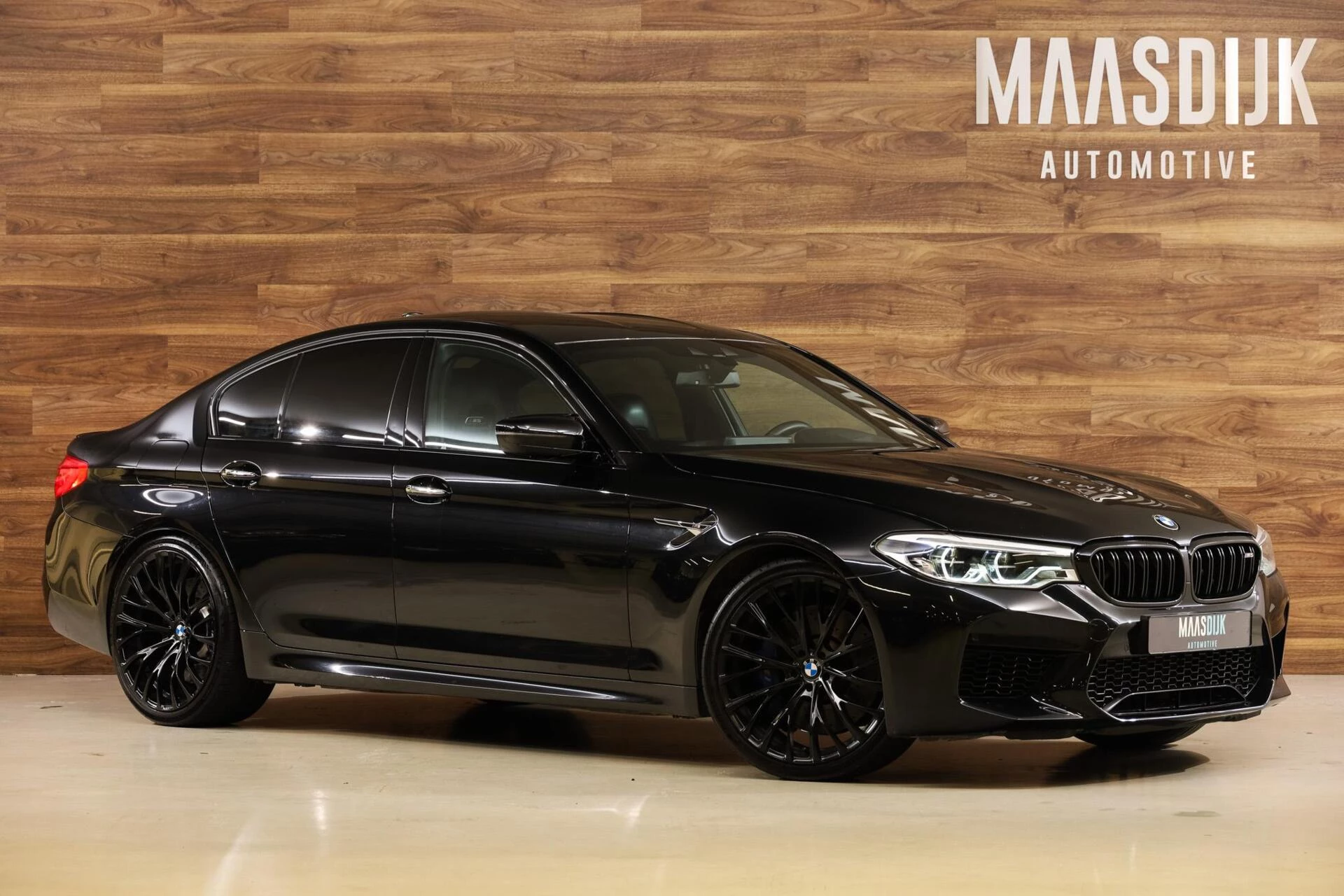 Hoofdafbeelding BMW M5
