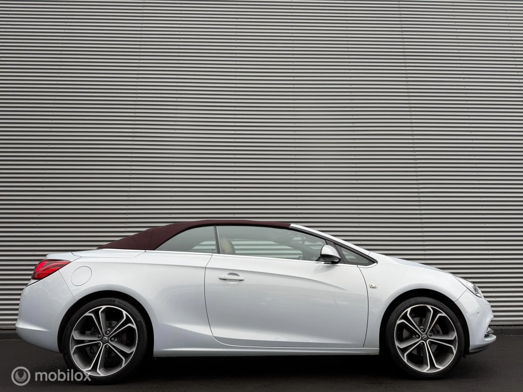 Hoofdafbeelding Opel Cascada