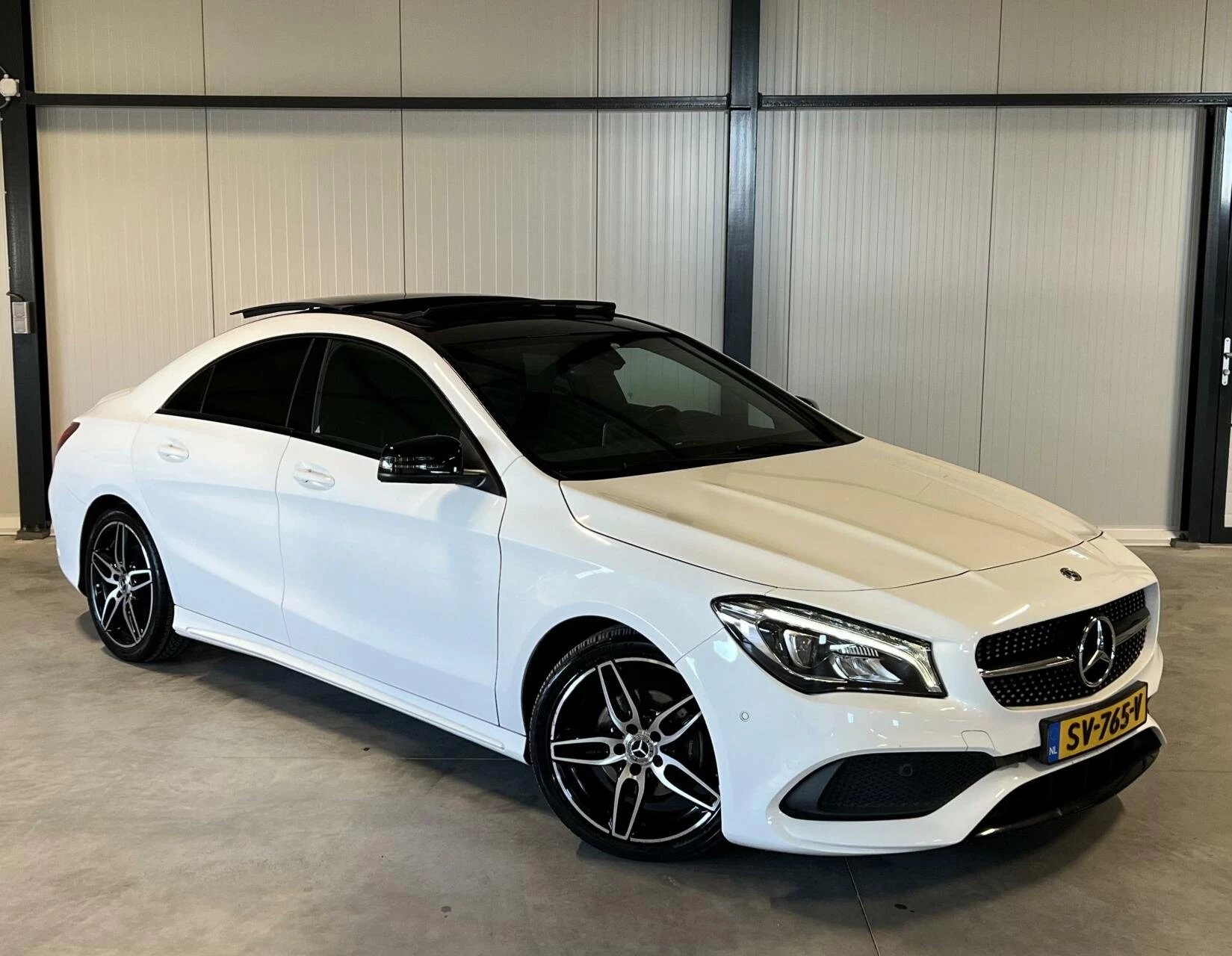 Hoofdafbeelding Mercedes-Benz CLA