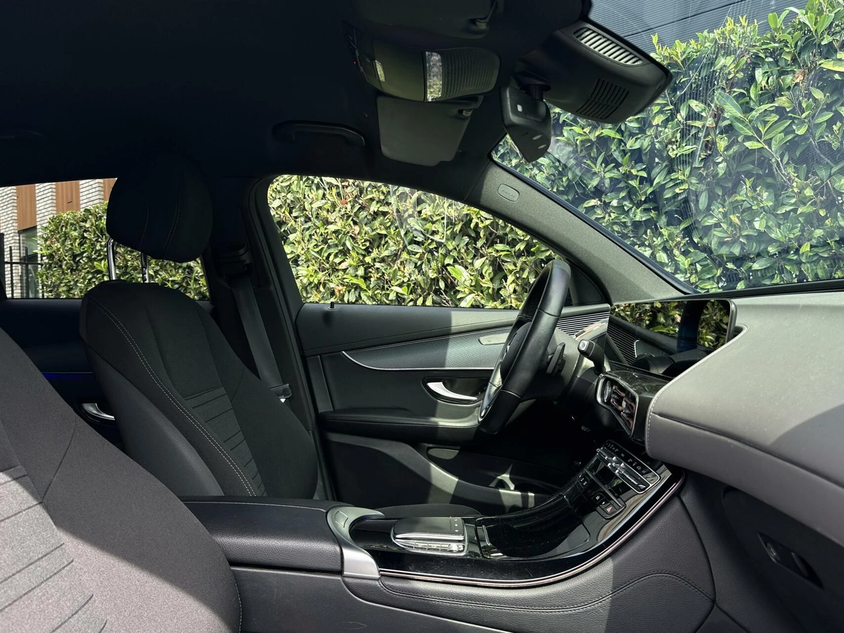 Hoofdafbeelding Mercedes-Benz EQC