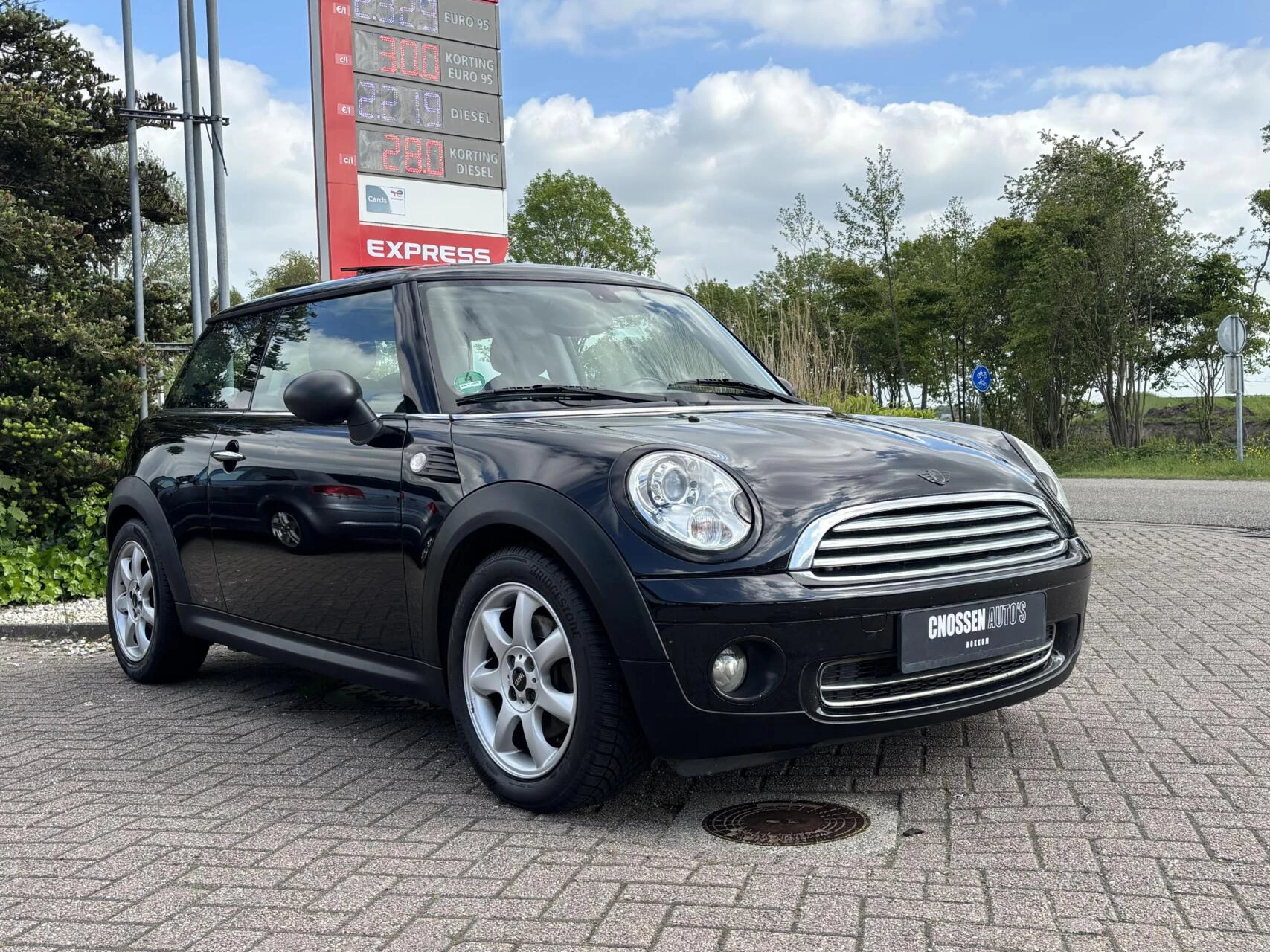 Hoofdafbeelding MINI One