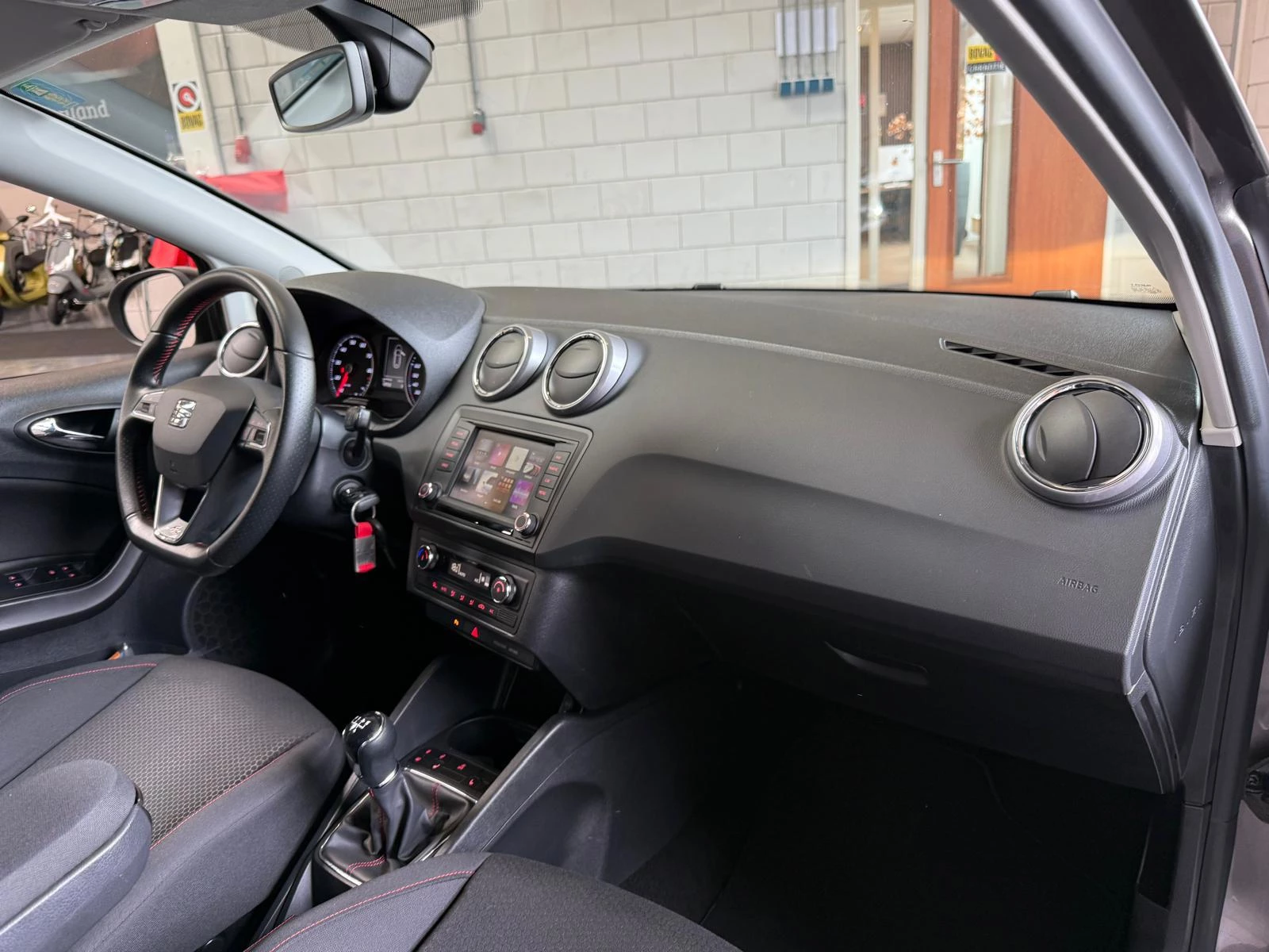 Hoofdafbeelding SEAT Ibiza