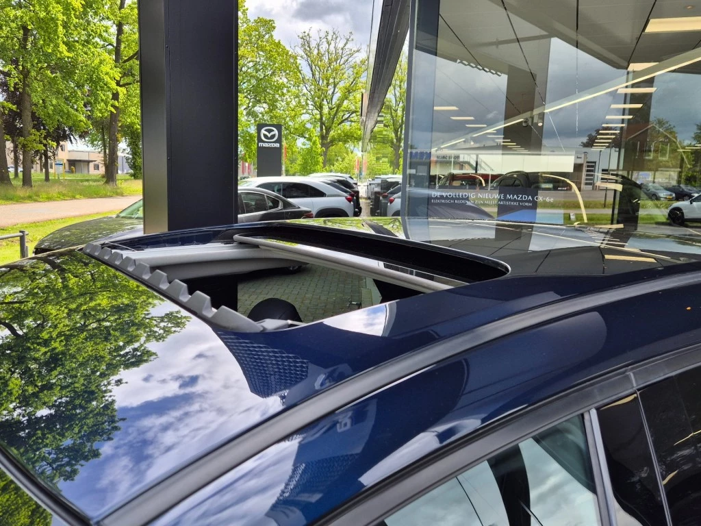 Hoofdafbeelding Mazda CX-30