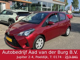 Hoofdafbeelding Toyota Yaris Toyota Yaris 1.0 VVT-i Comfort  Trekhaak , Airco , Electrische ramen & Spiegels , Hoge instap