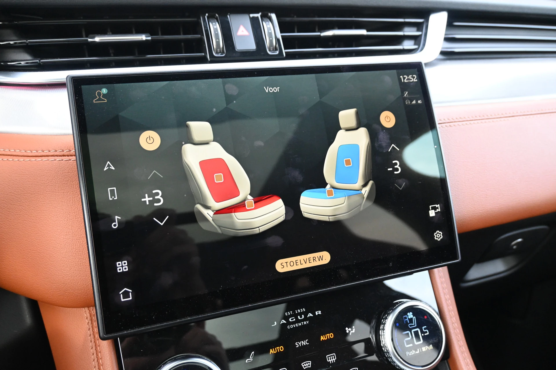 Hoofdafbeelding Jaguar F-PACE