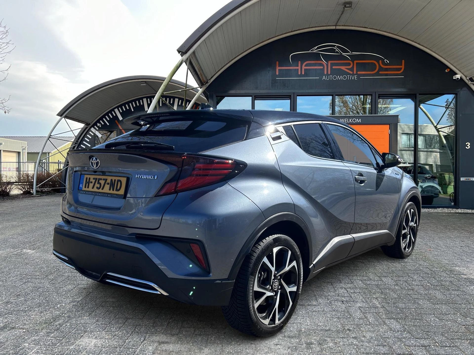 Hoofdafbeelding Toyota C-HR