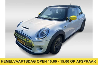 MINI Electric Mini Basic 33 kWh / SoH 93,3% / CarPlay / Parkeerhulp V+A / 17'' / Virtual Cockpit / DAB / Cruise Control