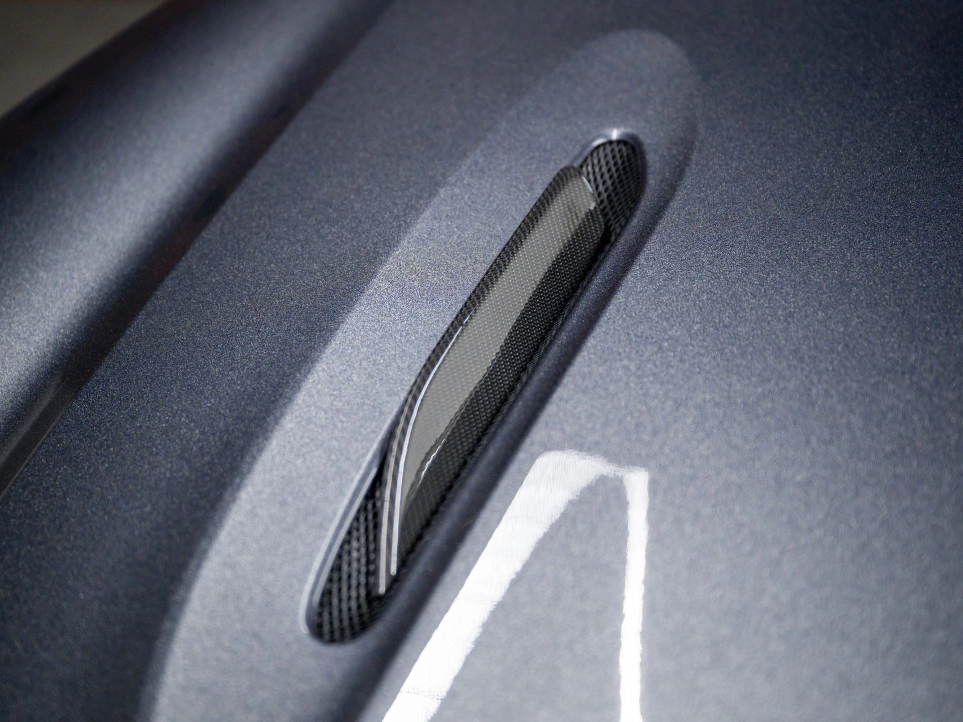 Hoofdafbeelding Aston Martin DBX