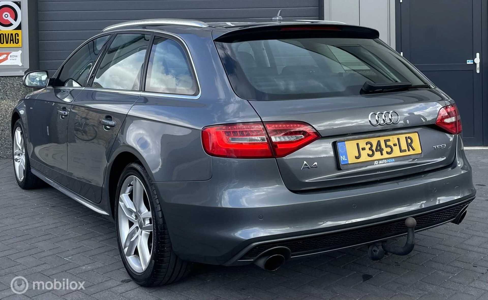 Hoofdafbeelding Audi A4
