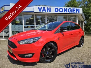 Ford Focus 1.5 Red Edition ST-Line | NL Auto! | Motor 40.000 KM! | Trekhaak