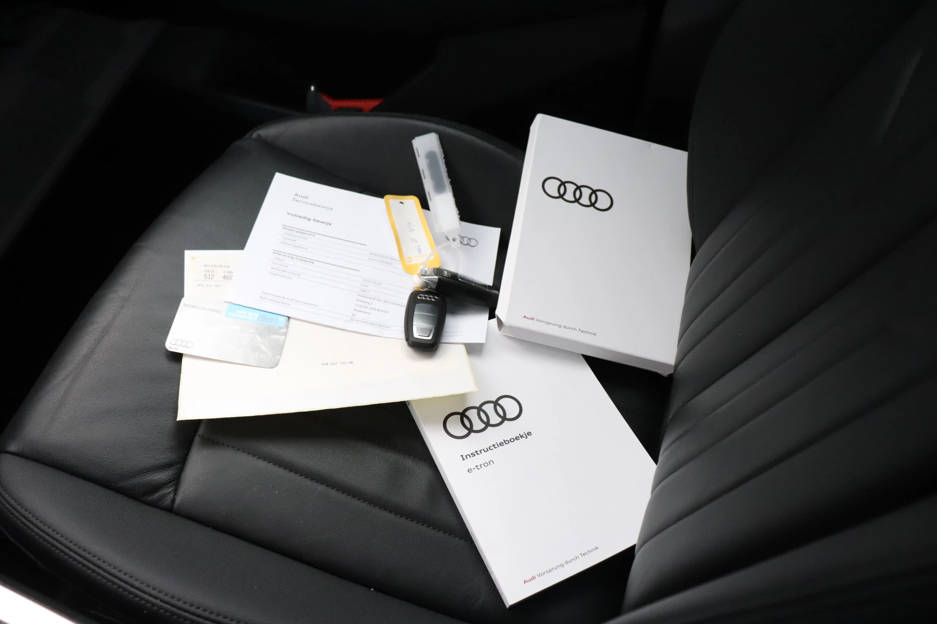 Hoofdafbeelding Audi e-tron