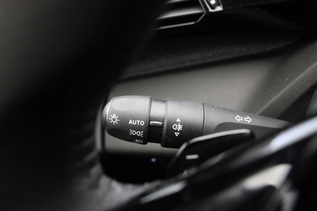 Hoofdafbeelding Peugeot 408