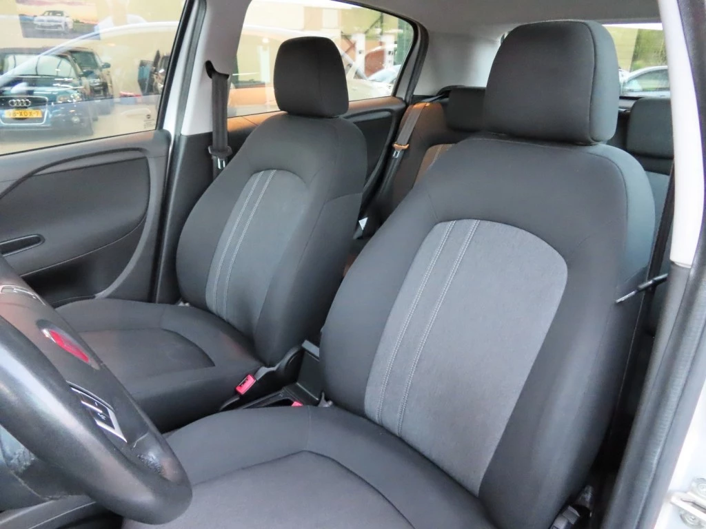 Hoofdafbeelding Fiat Punto