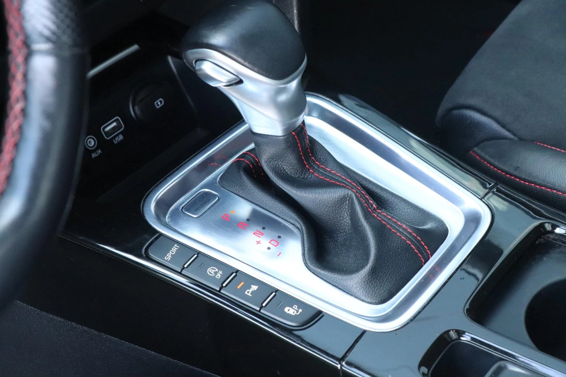 Hoofdafbeelding Kia Ceed