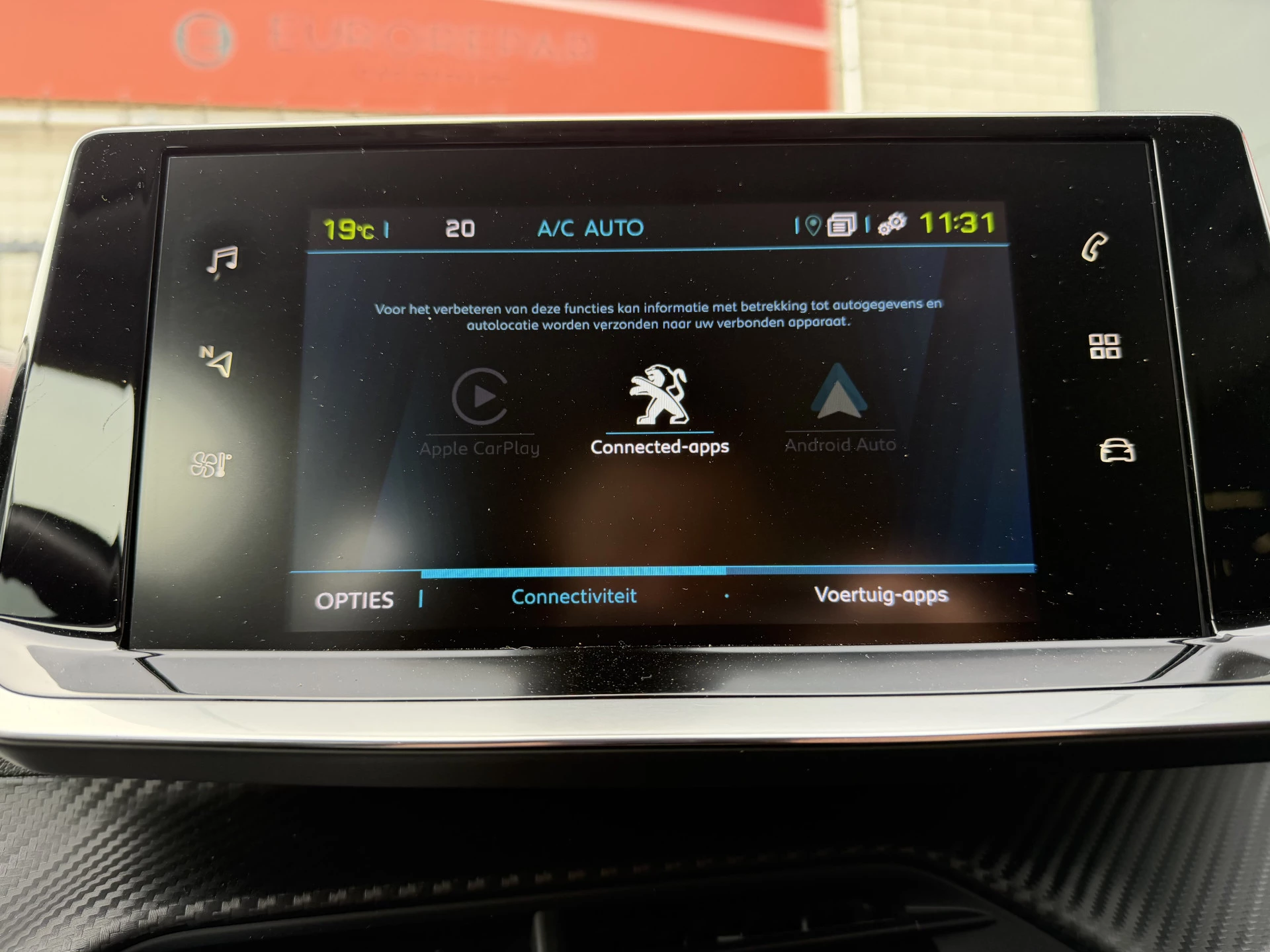 Hoofdafbeelding Peugeot e-208