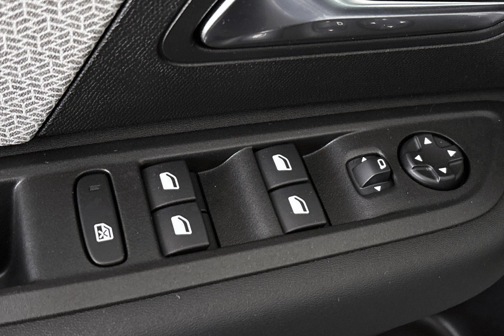 Hoofdafbeelding Citroën ë-C4