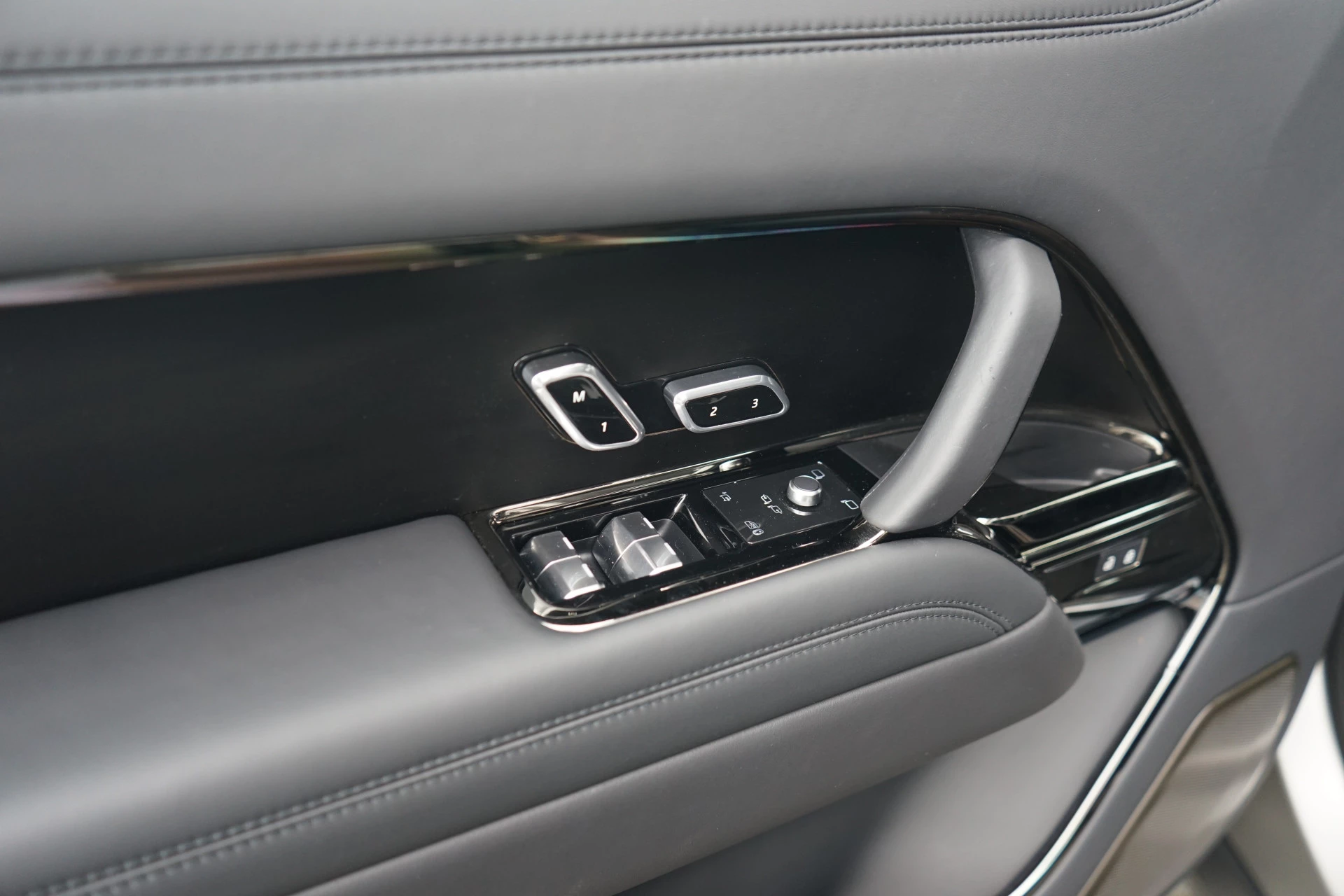 Hoofdafbeelding Land Rover Range Rover