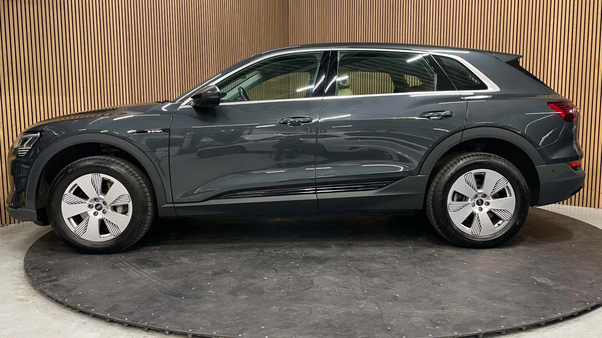 Hoofdafbeelding Audi e-tron