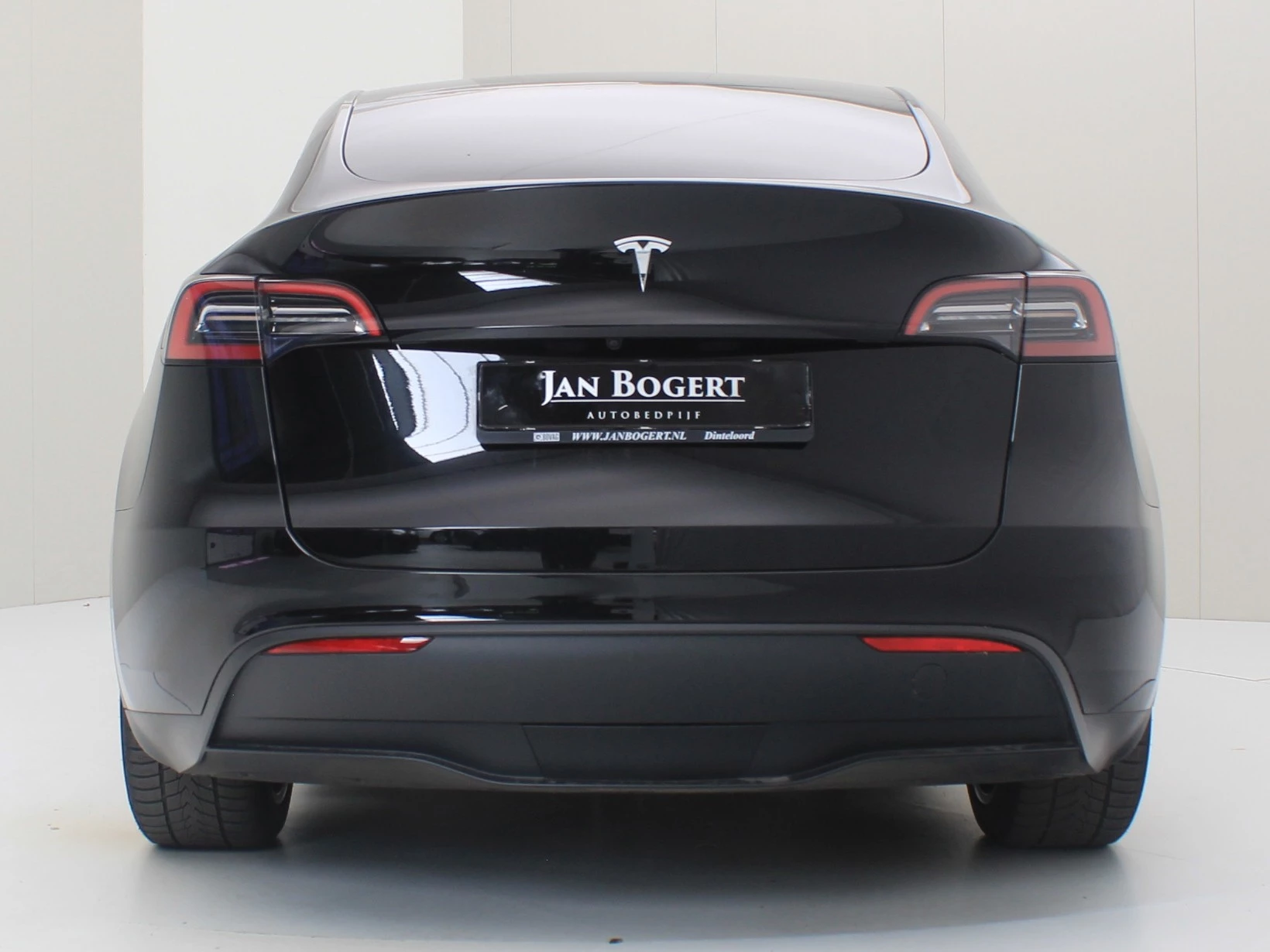 Hoofdafbeelding Tesla Model Y