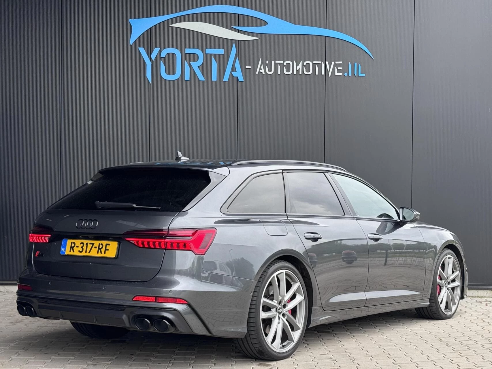 Hoofdafbeelding Audi A6