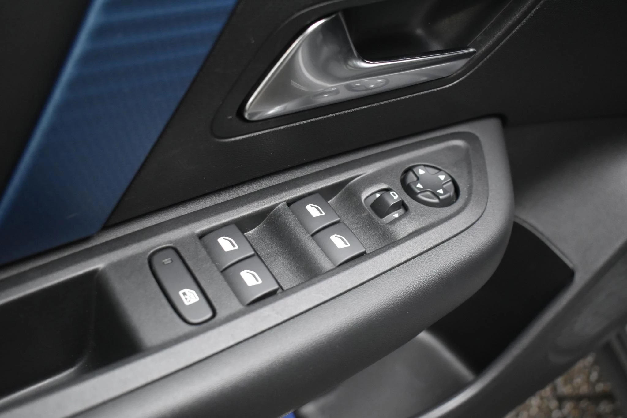 Hoofdafbeelding Citroën ë-C4 X