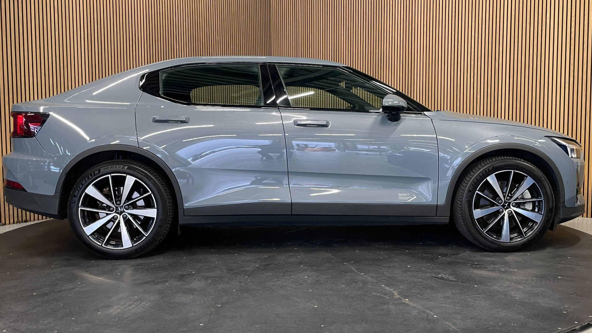 Hoofdafbeelding Polestar 2