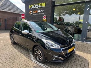 Peugeot 208 1.2 PURET. BLUE LION