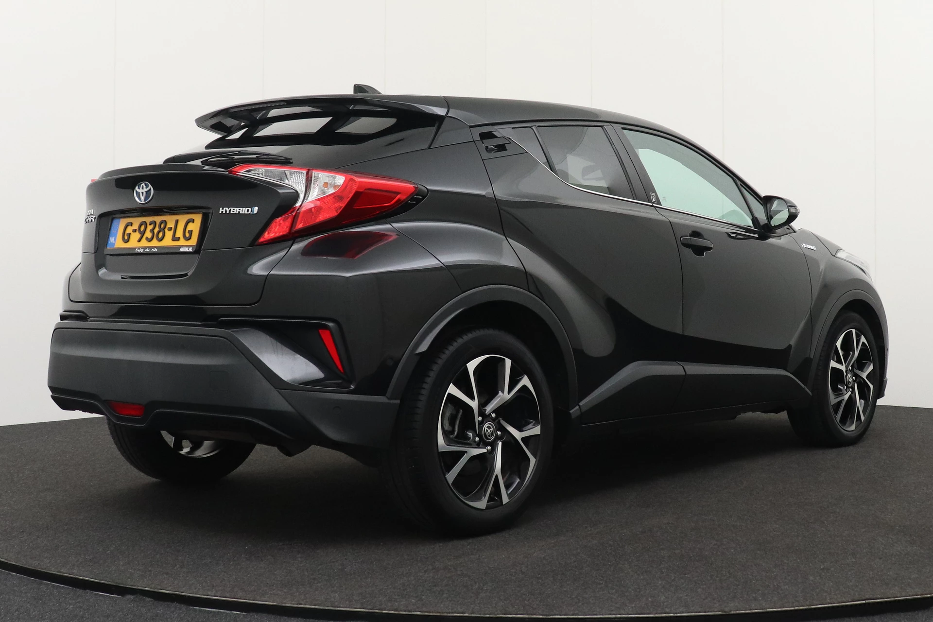 Hoofdafbeelding Toyota C-HR