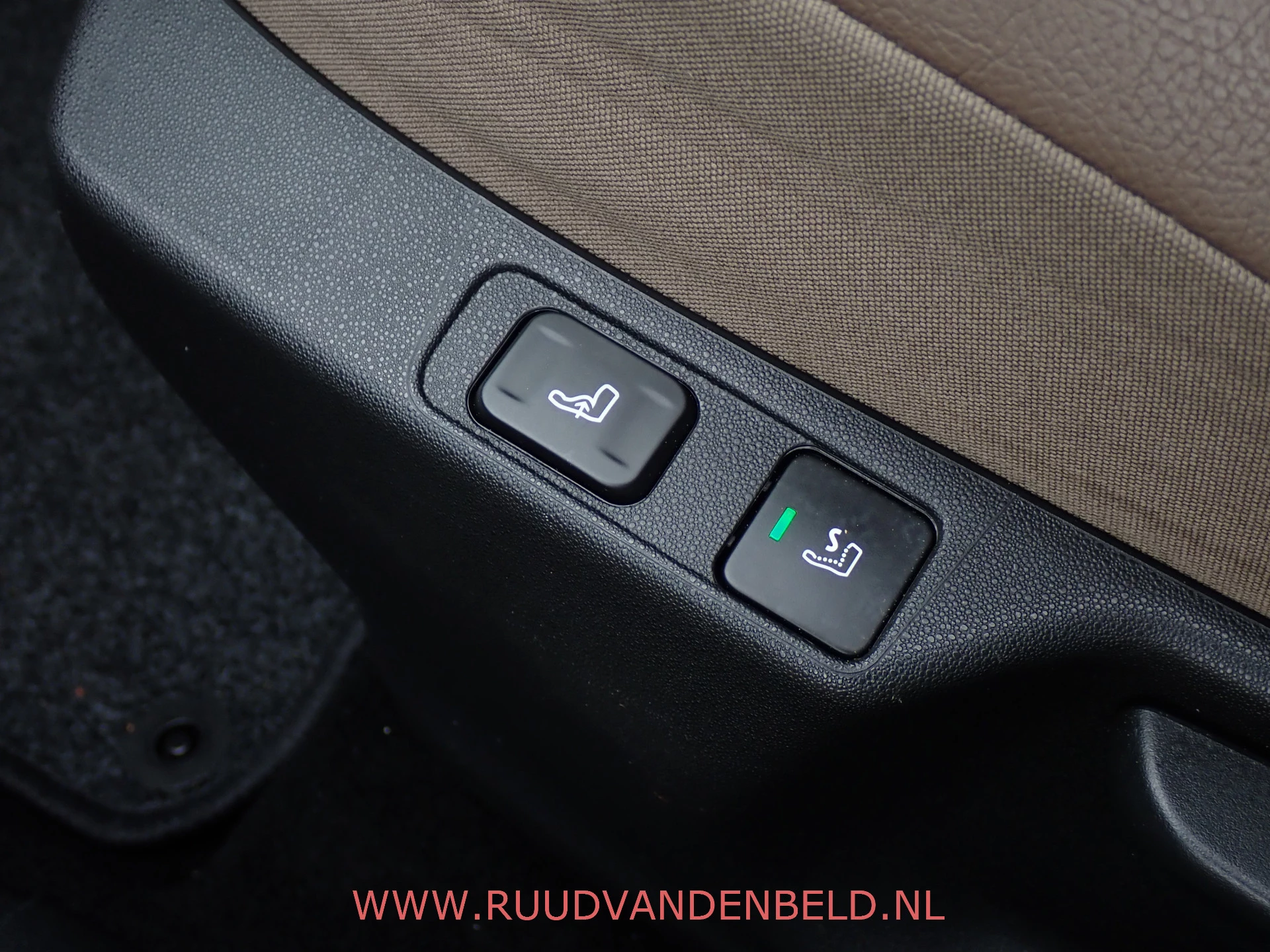 Hoofdafbeelding DS DS 4