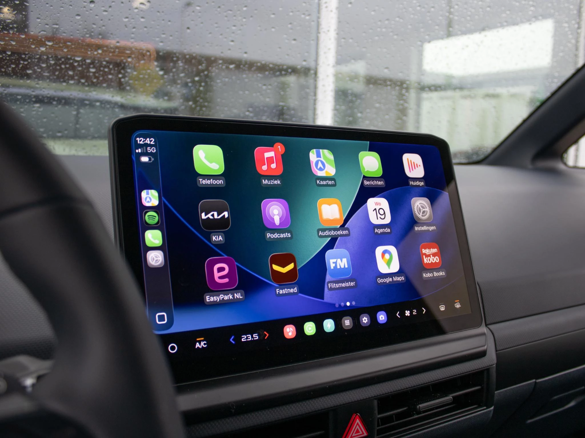 Hoofdafbeelding Kia PV5