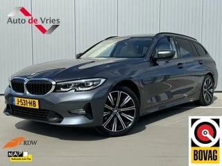 BMW 320i Touring High Executive Edition|Trekhaak|NL-Auto