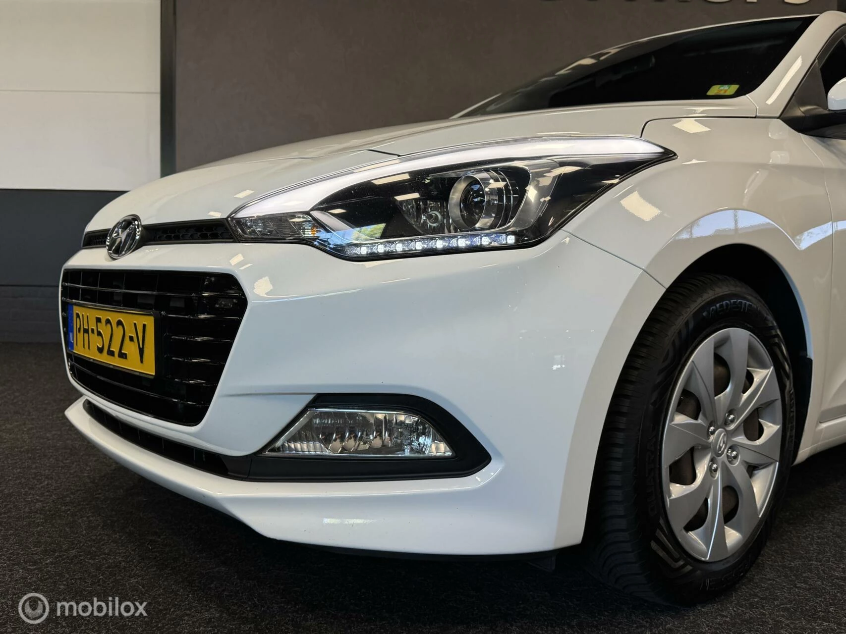 Hoofdafbeelding Hyundai i20