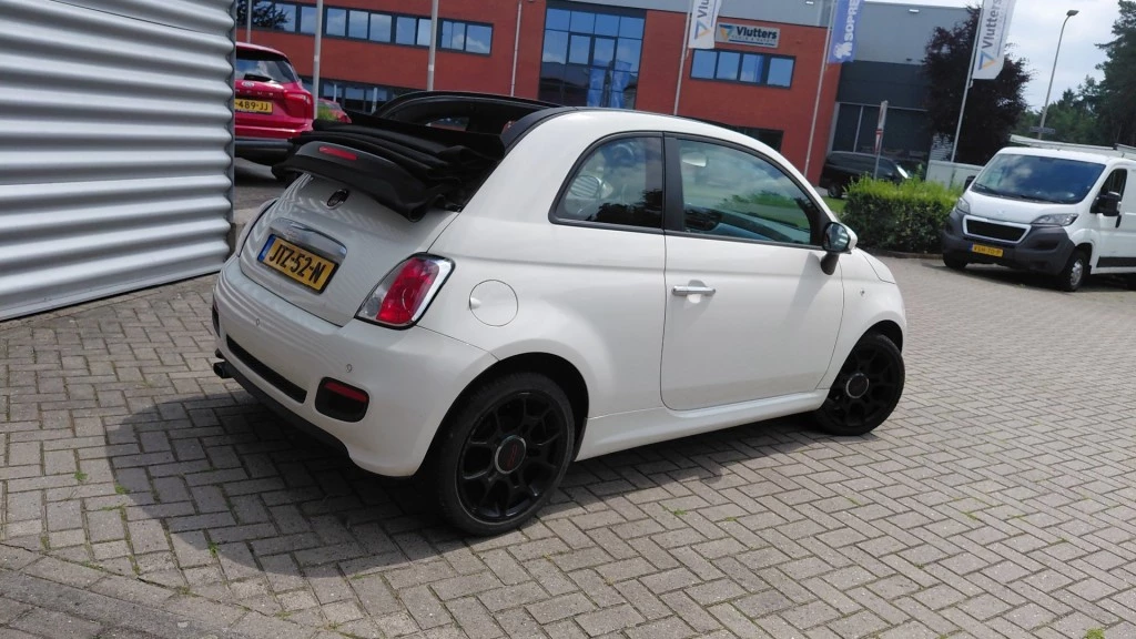 Hoofdafbeelding Fiat 500C