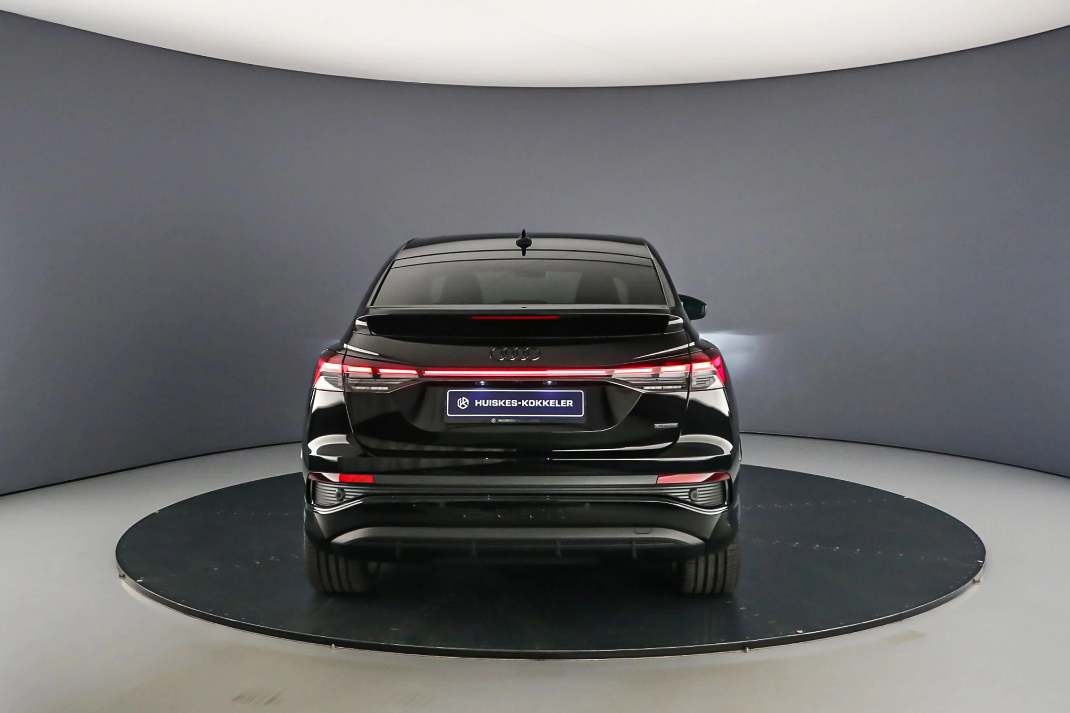 Hoofdafbeelding Audi Q4 e-tron