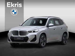 BMW iX1 xDrive30 67 kWh | M-Sport | Pano | Trekhaak | 19inch | Ekris Selection