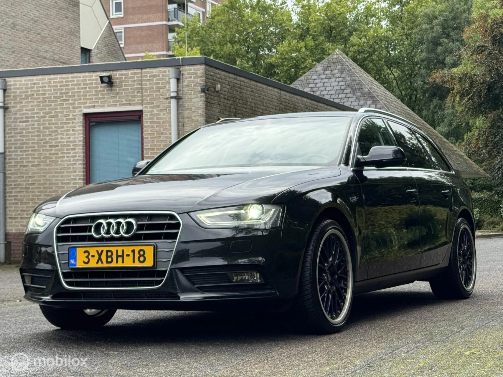 Hoofdafbeelding Audi A4