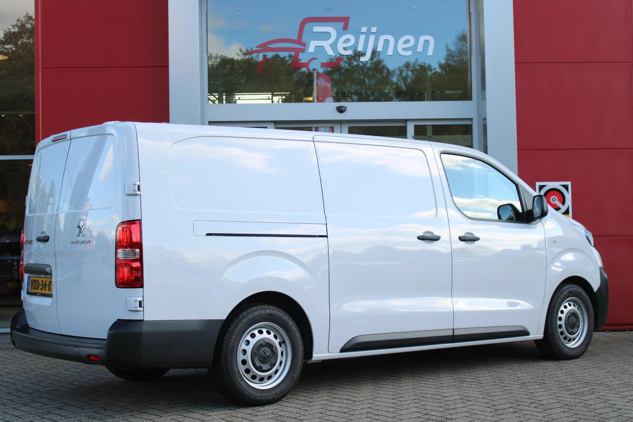 Hoofdafbeelding Peugeot e-Expert