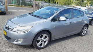 Opel Astra 1.6 Cosmo