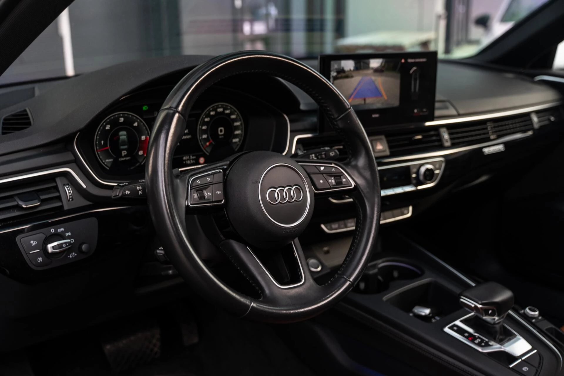 Hoofdafbeelding Audi A4