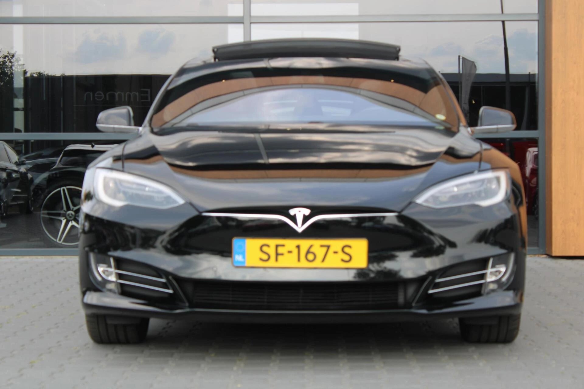 Hoofdafbeelding Tesla Model S