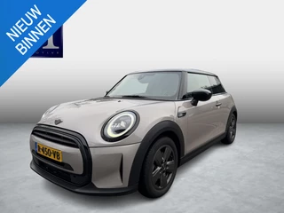 Mini Mini 1.5 Cooper Camden Go Edition FULL LED | STOELVERWARMING | CAMERA | APPLE CARPLAY | CLIMATE CONTROL | KEYLESS | DEALER ONDERHOUDEN | 12 MND BOVAG GARANTIE