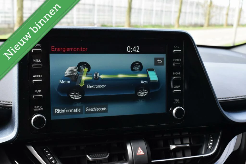 Hoofdafbeelding Toyota C-HR