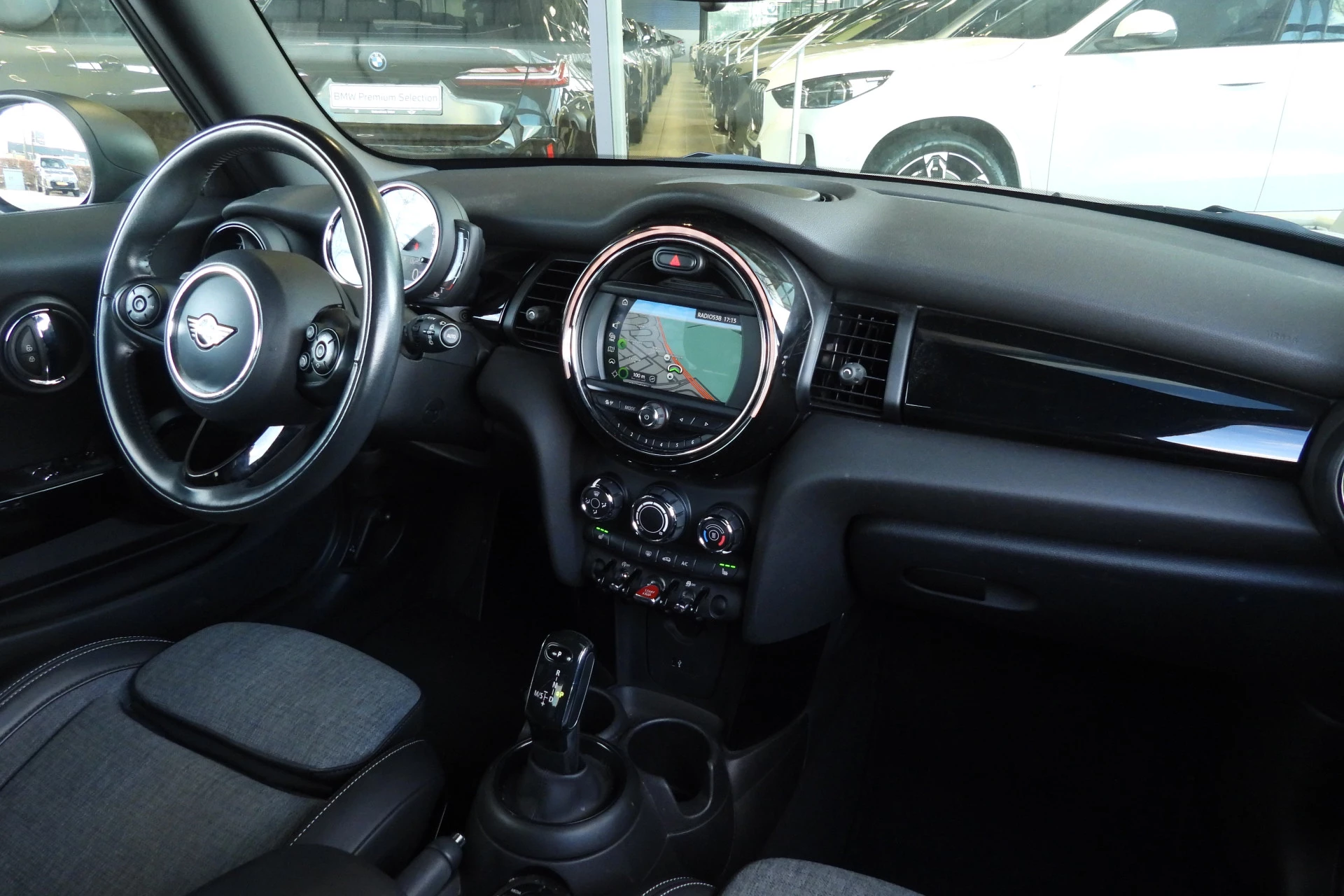 Hoofdafbeelding MINI One