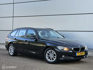 BMW 3-serie Touring 318d 1e Eignr|Leder|Navi|Cruise|Nap|Boek