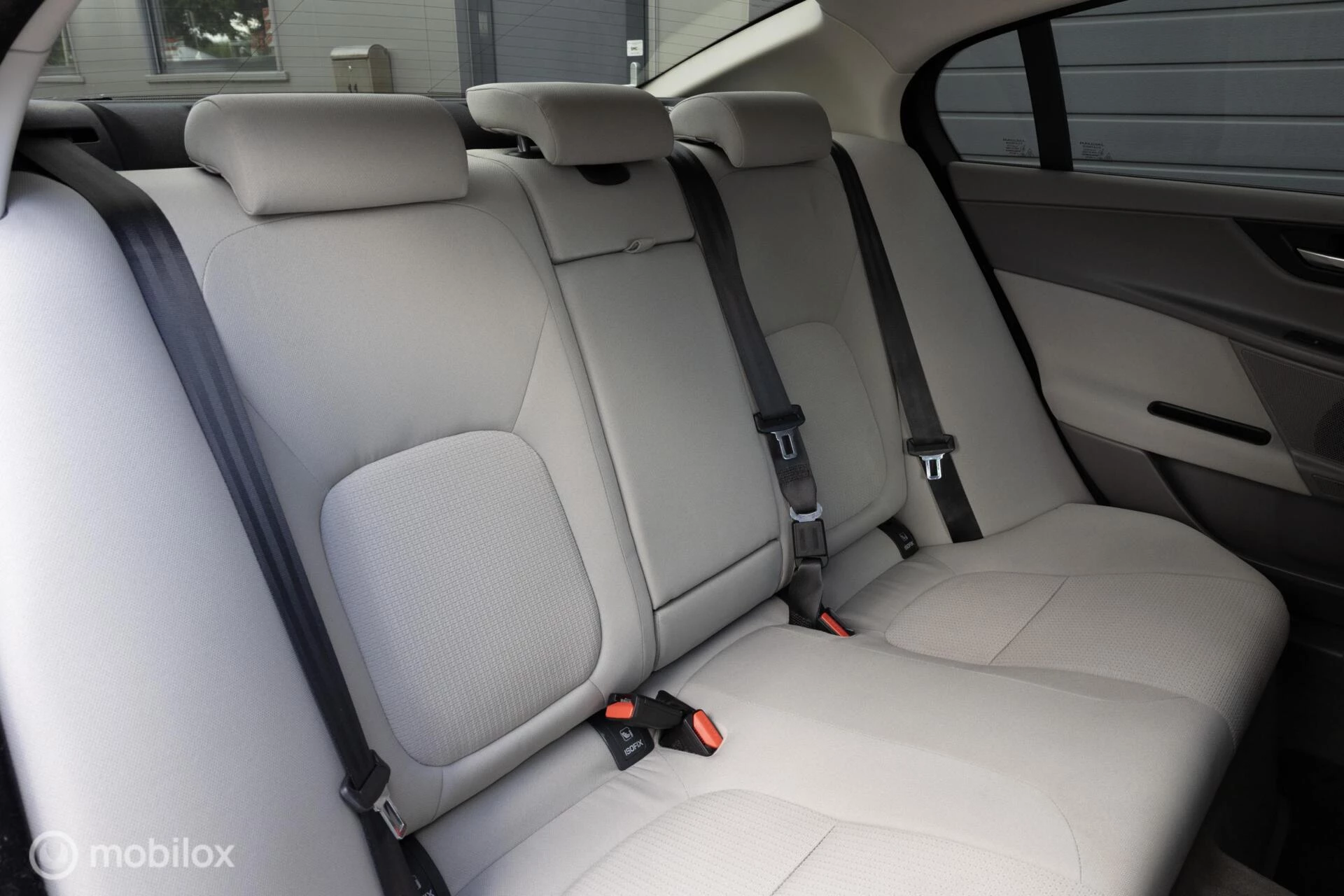 Hoofdafbeelding Jaguar XE