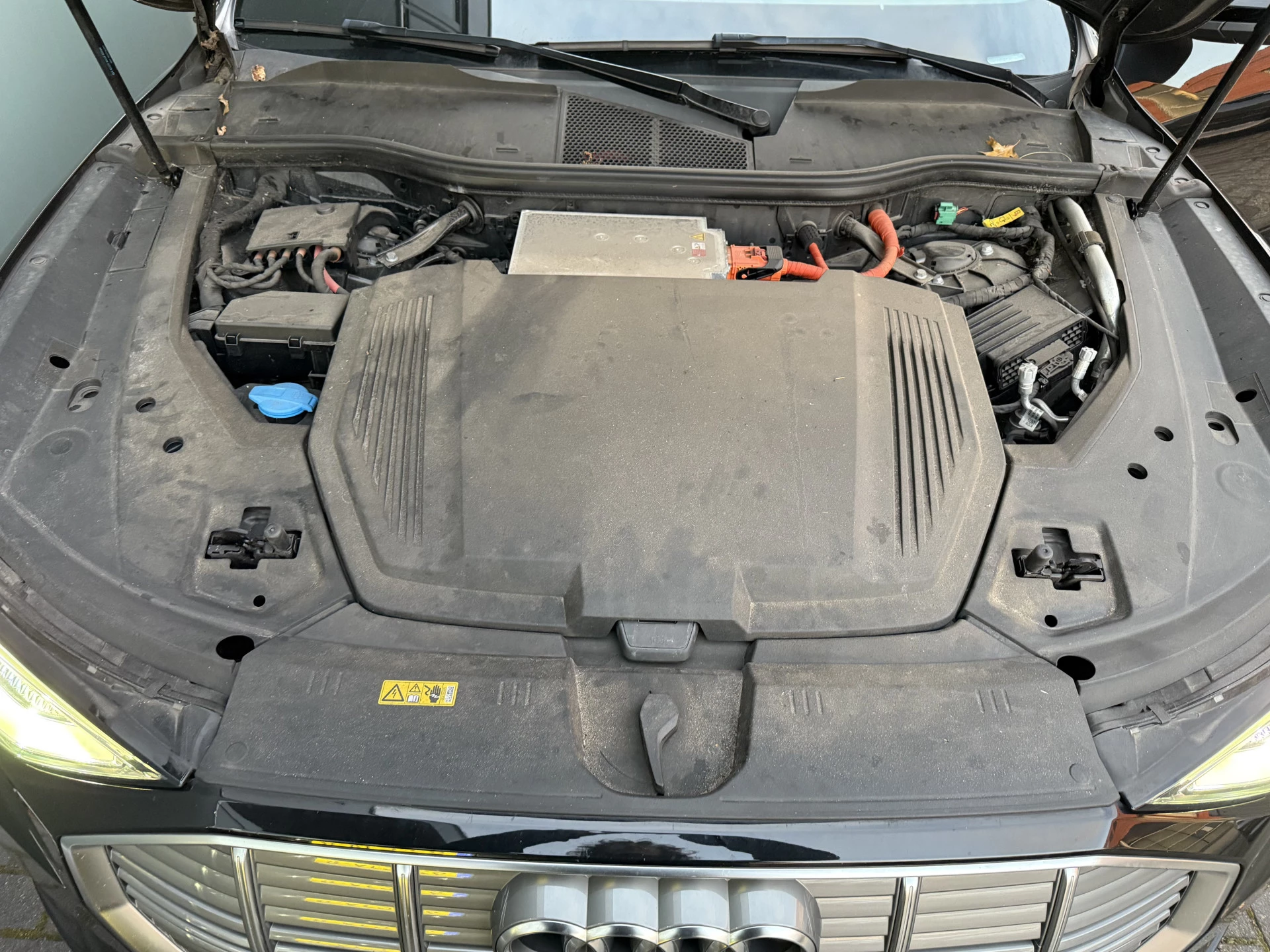 Hoofdafbeelding Audi e-tron