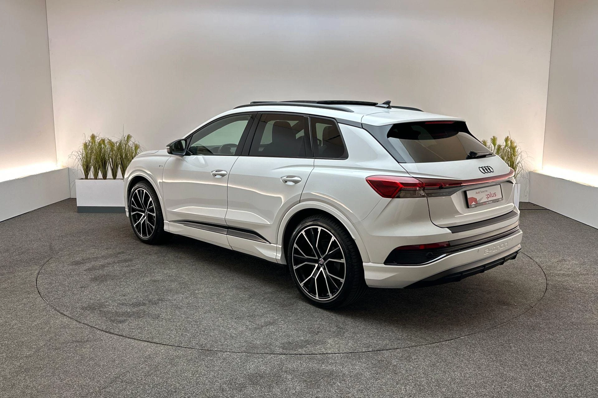 Hoofdafbeelding Audi Q4 e-tron